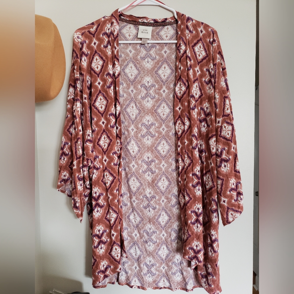 Knox Rose kimono